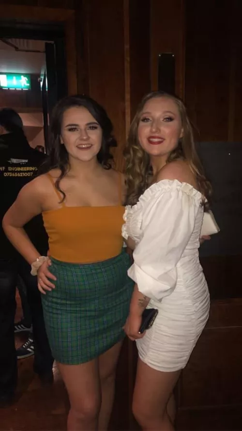 Brunette or blonde [2] by spongebobmugabe24