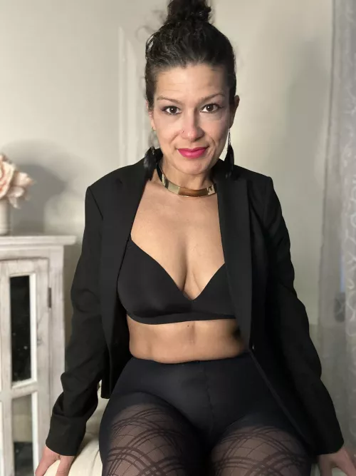 Check out this hot mom @penny_s777 by PennyS777