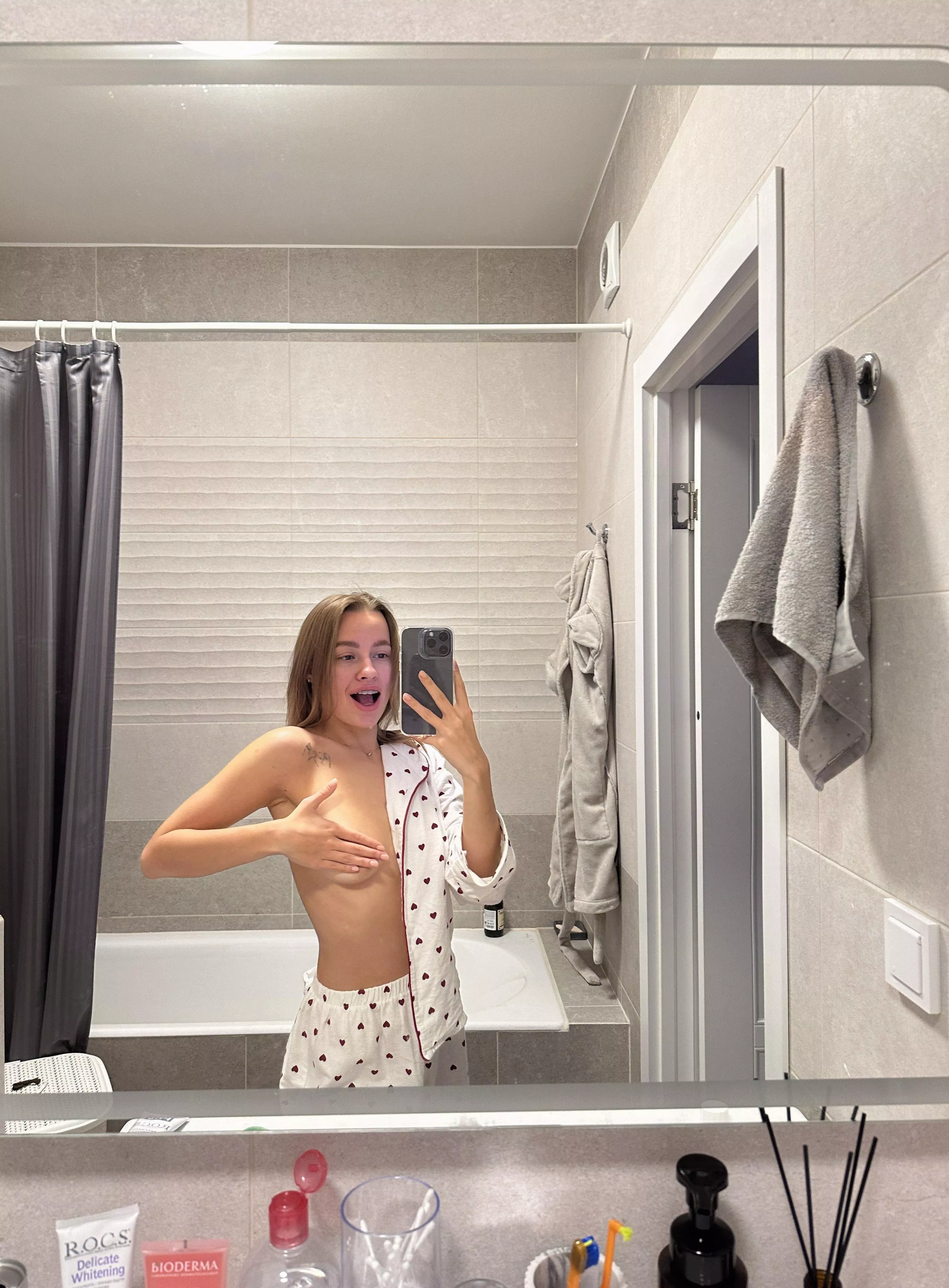 Come have your way with me posted by cherry_oncake