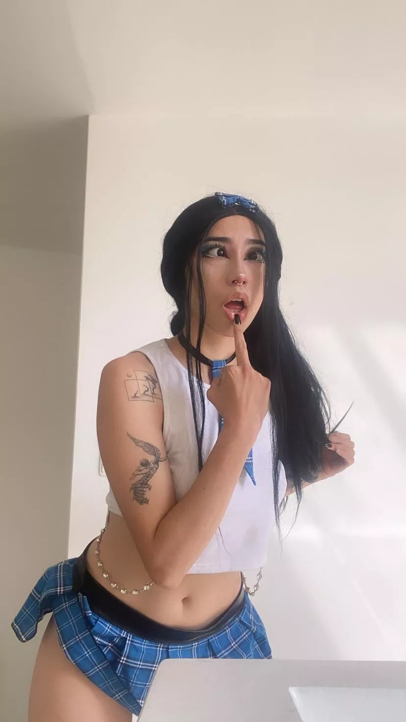 Cum on my face posted by FlusteredPottery