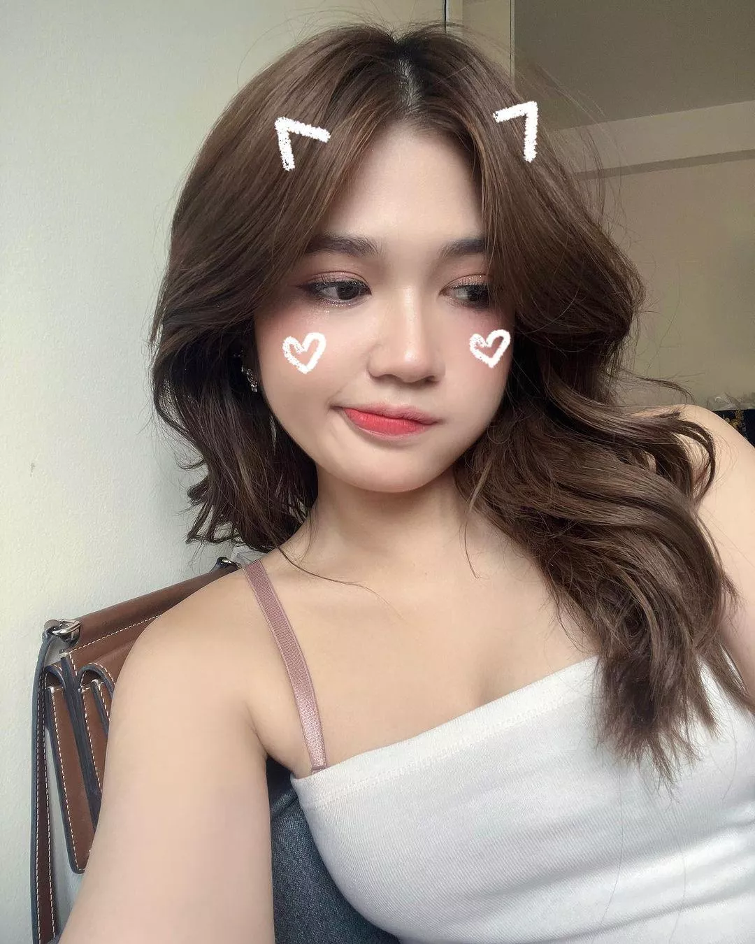 Cutie Pie posted by AERO-WAVE