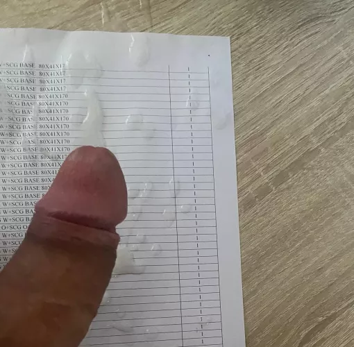 Decided to make a boring day at work lil bit funnier💦 by Fancy_Conclusion_822