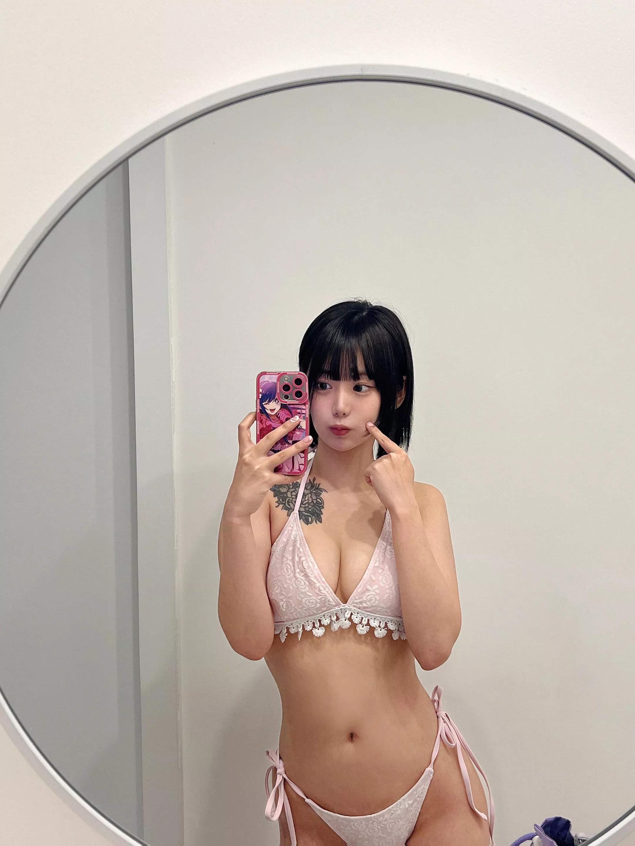 guess my cup size for a surprise ;D posted by Minimum-Fisherman142