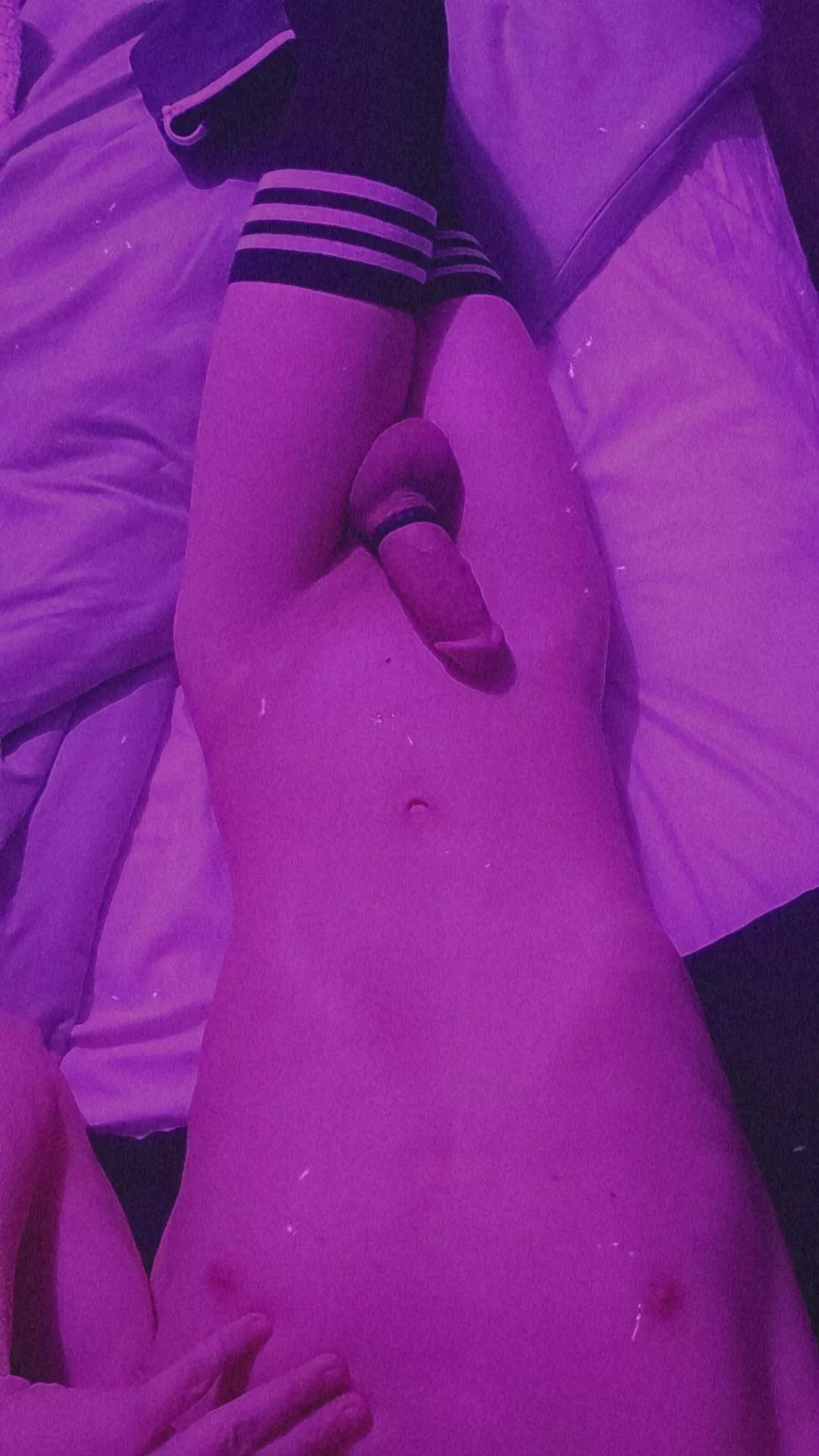 Heyo any hung gaymers wanna game with me im on xbox posted by Evening_Reception539