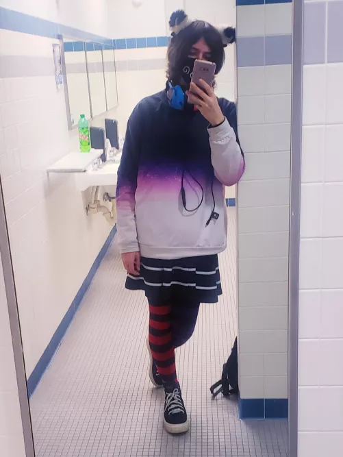 Hope yall's morning has been chill. by bigbob654321