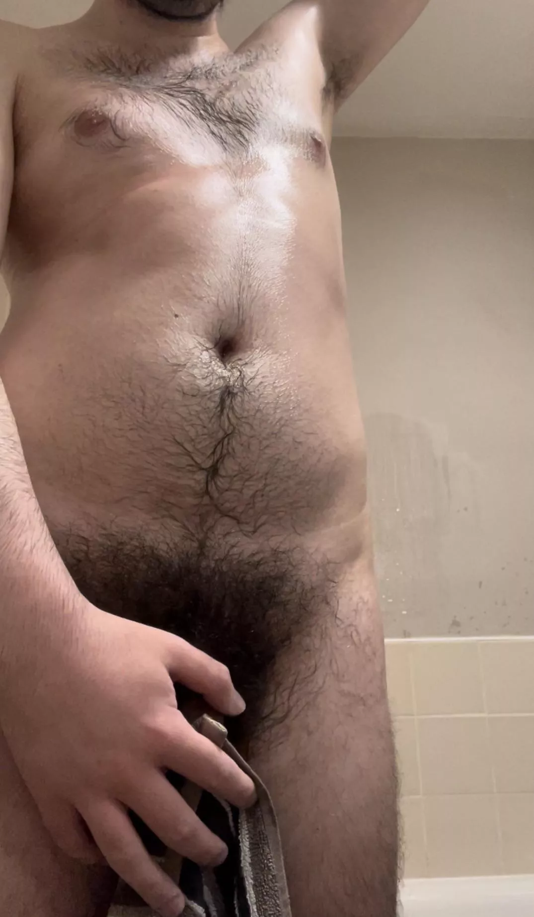 How do I look?👅 Dms open😈💦 posted by HungYoungAlpha-