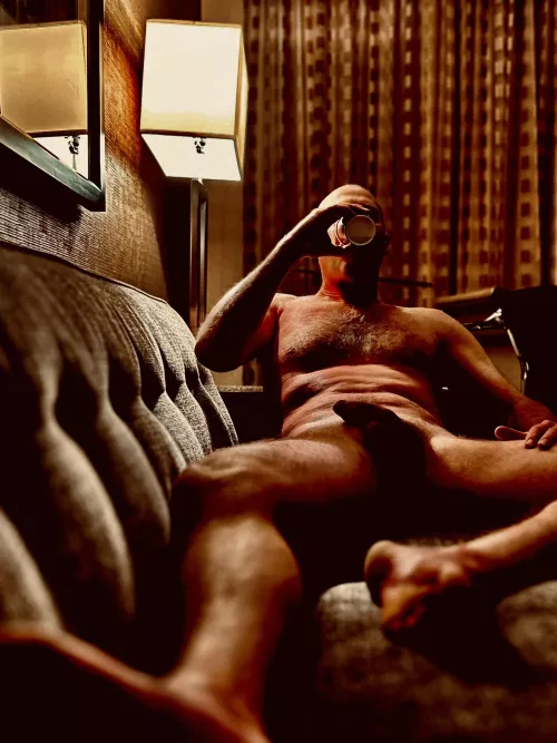 Hump day with bad coffee and an uncomfortable couch by mufasjg