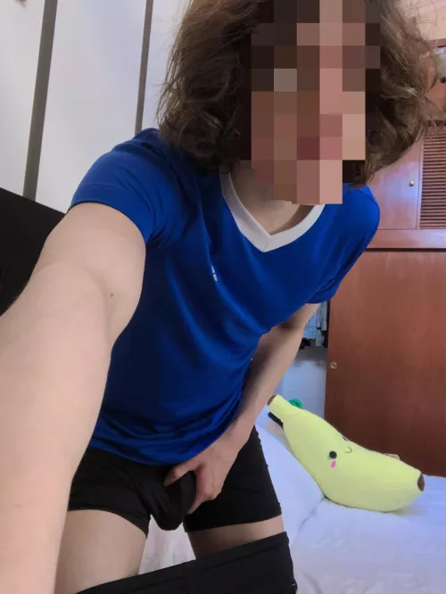 I can’t control my dick after gym, I always end up getting very hard by Kevingoodboytwink