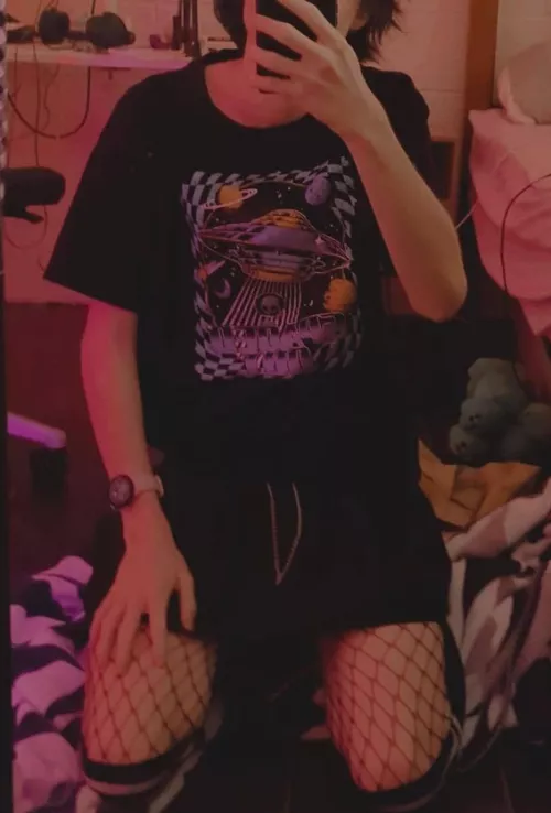 I really like all-black! >:3 by maid-catboy