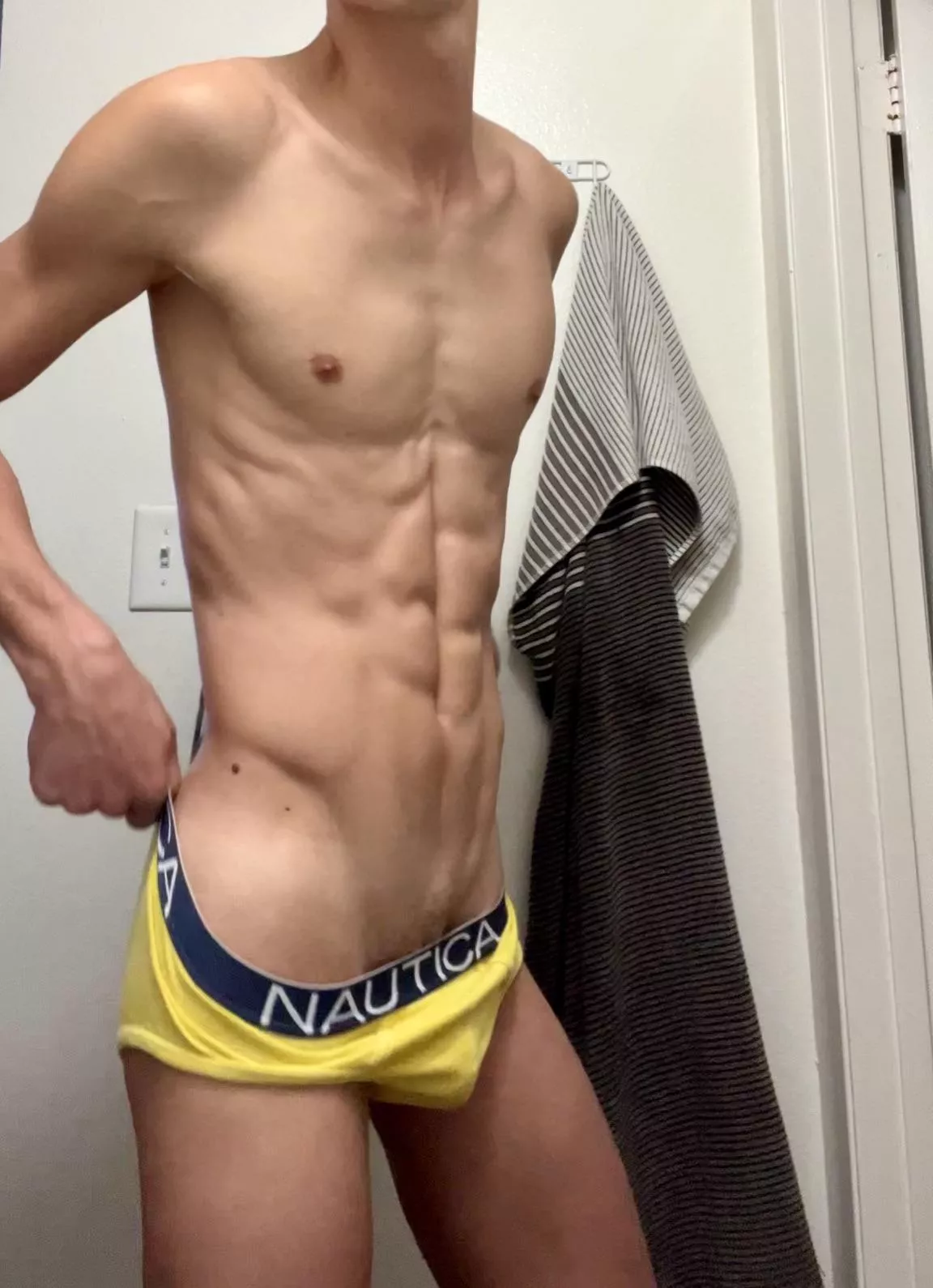 I seem to be struggling with these.. lend me a hand? posted by kevtwink