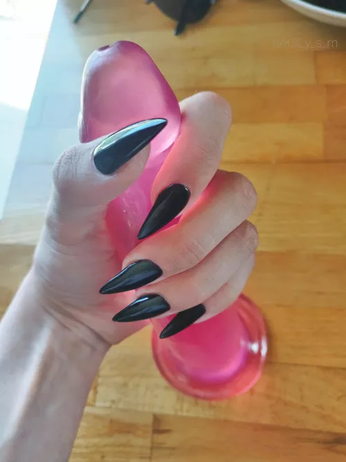 I thought I'd help you fantasize 😇🖤💦 by kill_y_s_m