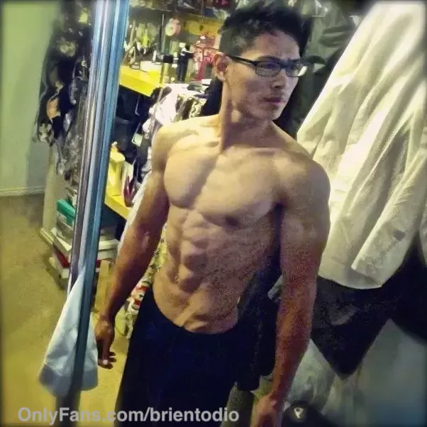 Like these Abs ;) posted by Electrical_Result_53