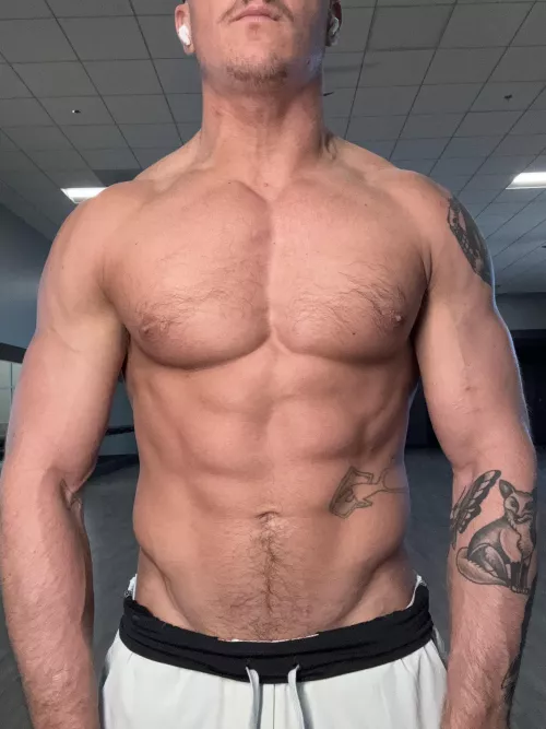 [m] need a spot? by deklanscock