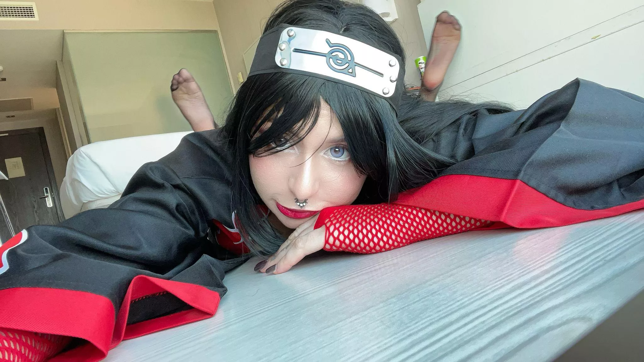 mouth or feet?oc posted by Weird-Stimulating492