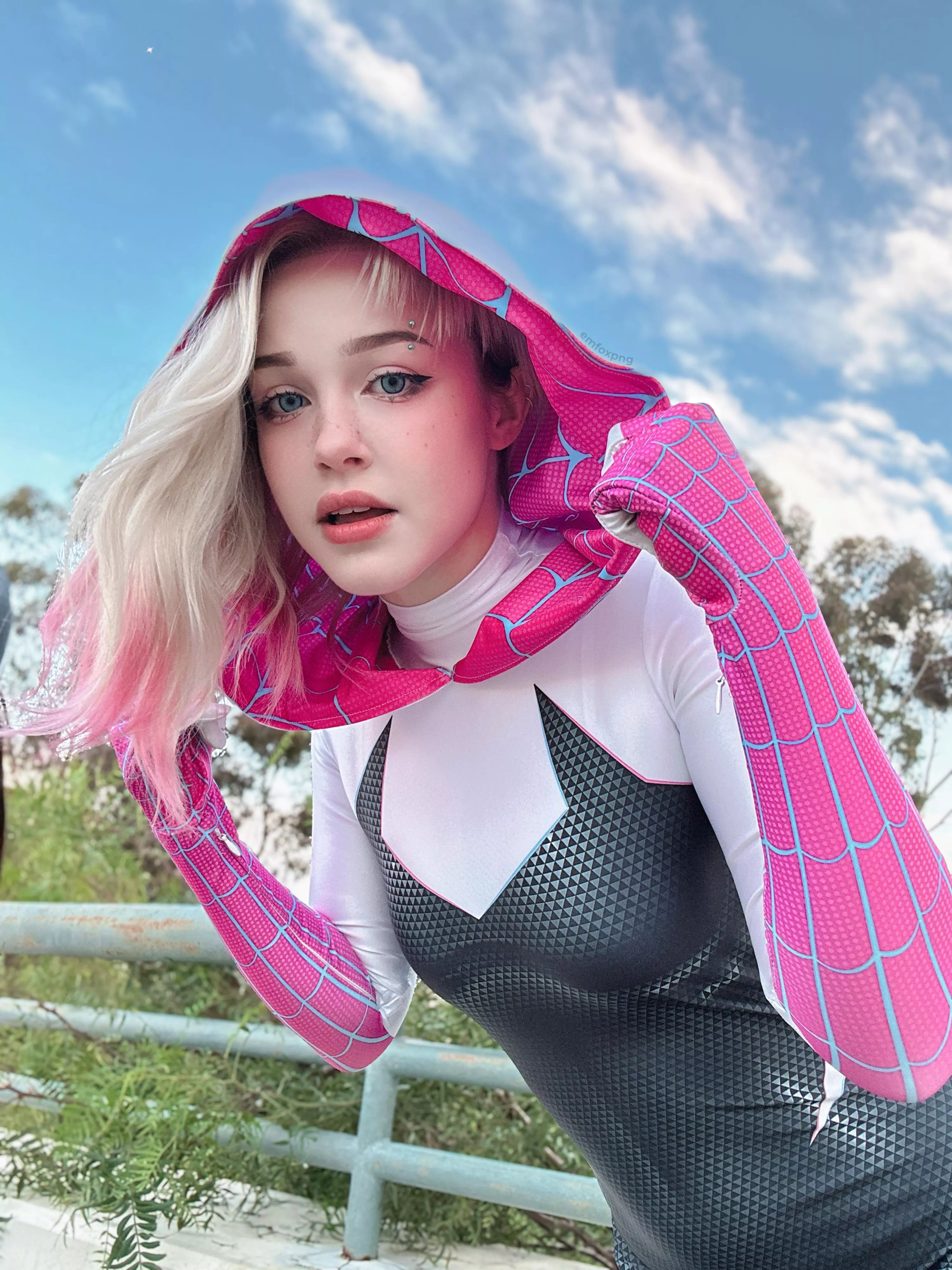 My Gwen Cosplay posted by Emfoxpng