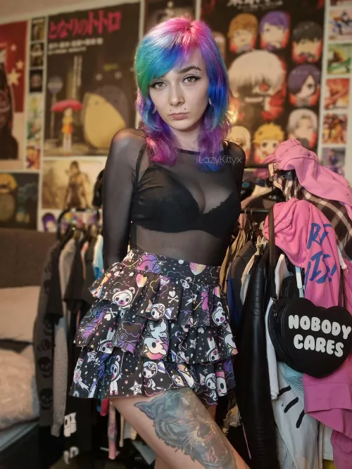 New fave skirt 💜 by LazyKittyx