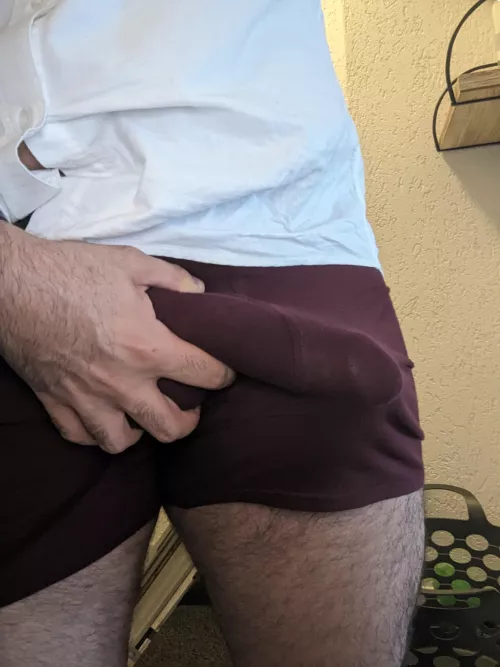 Peeping trough by Masssiff