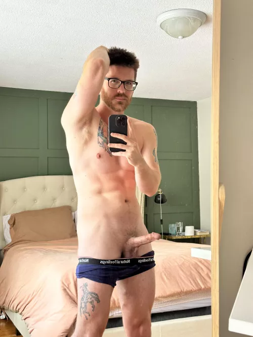 Post weightlifting selfie…now who wants to help with the cardio [34] by Cambhubby89