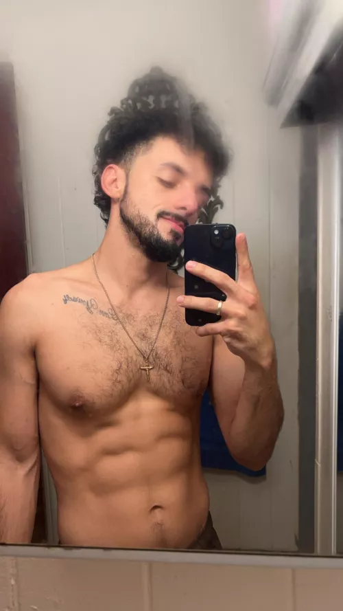 Scruffy mornin to you all☀️ by Saged4