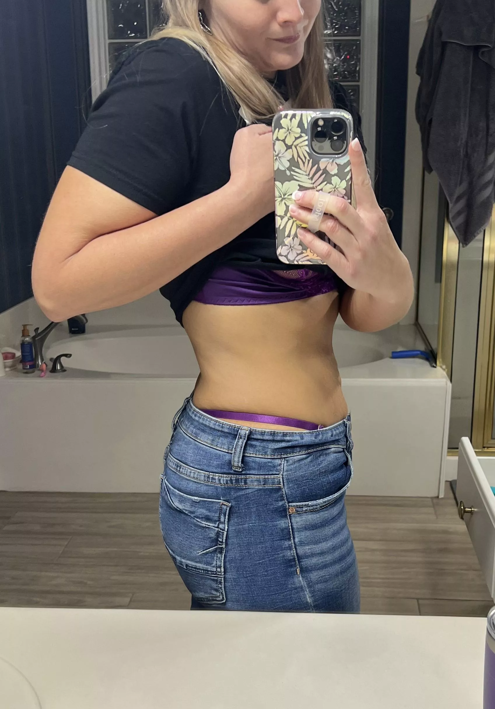 That thing never stays where I put it [f] posted by TheAshtroNaught