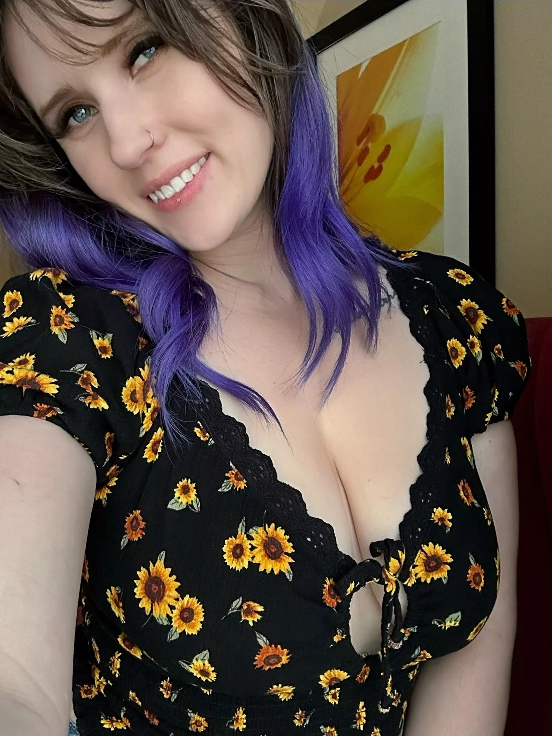 This shirt absolutely does not need a bra, do you agree posted by LaneyFairy