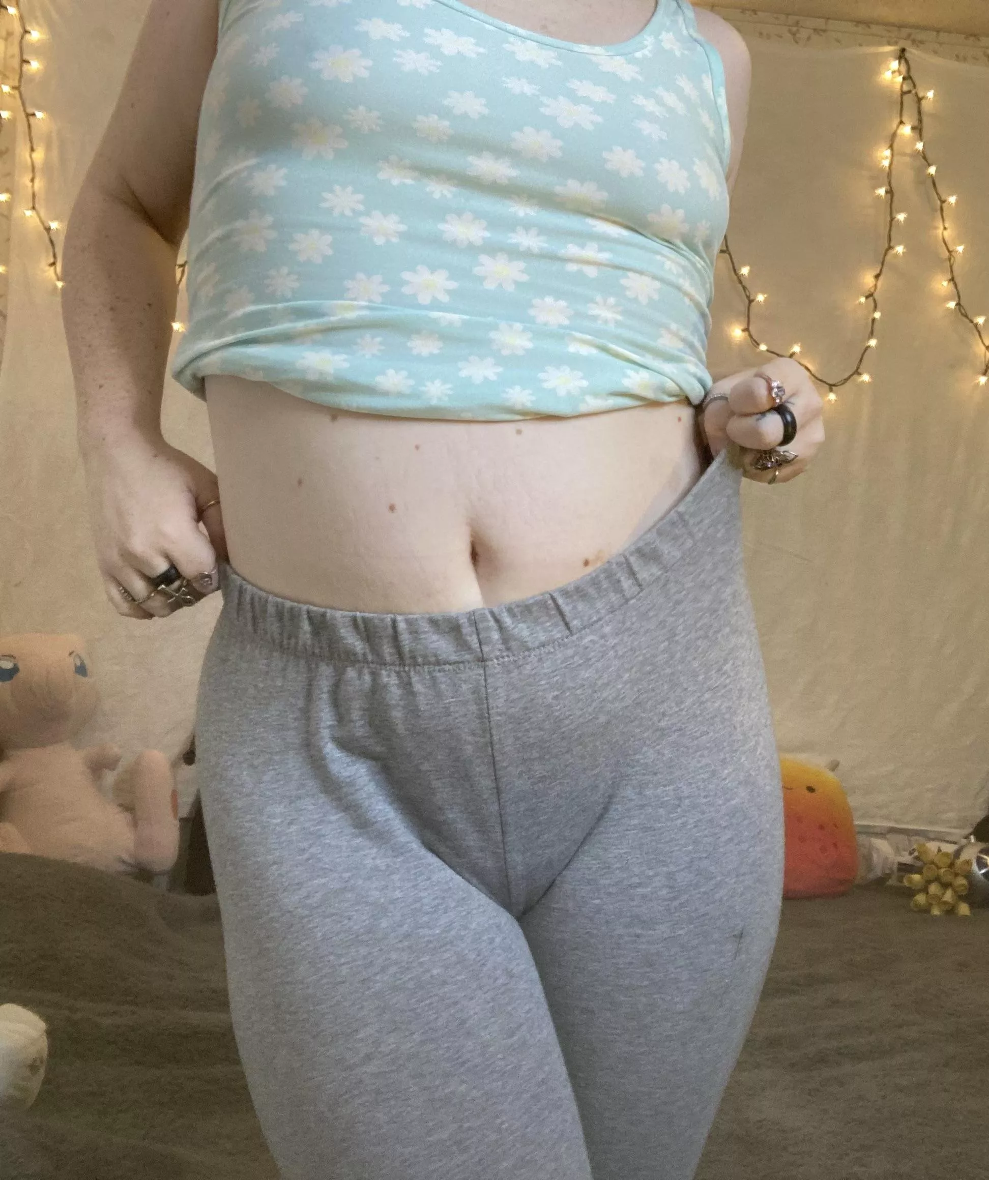 tiny toe posted by Mrscthulhucultist