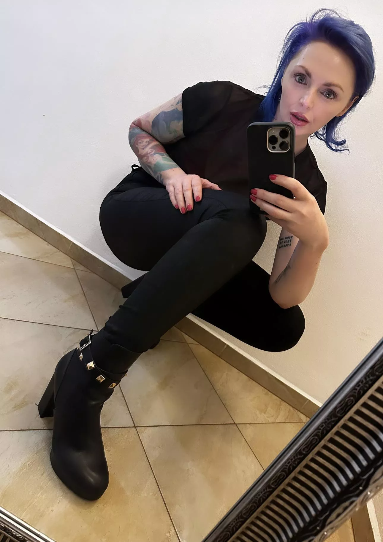 Todays work boots posted by theinkedsiren1