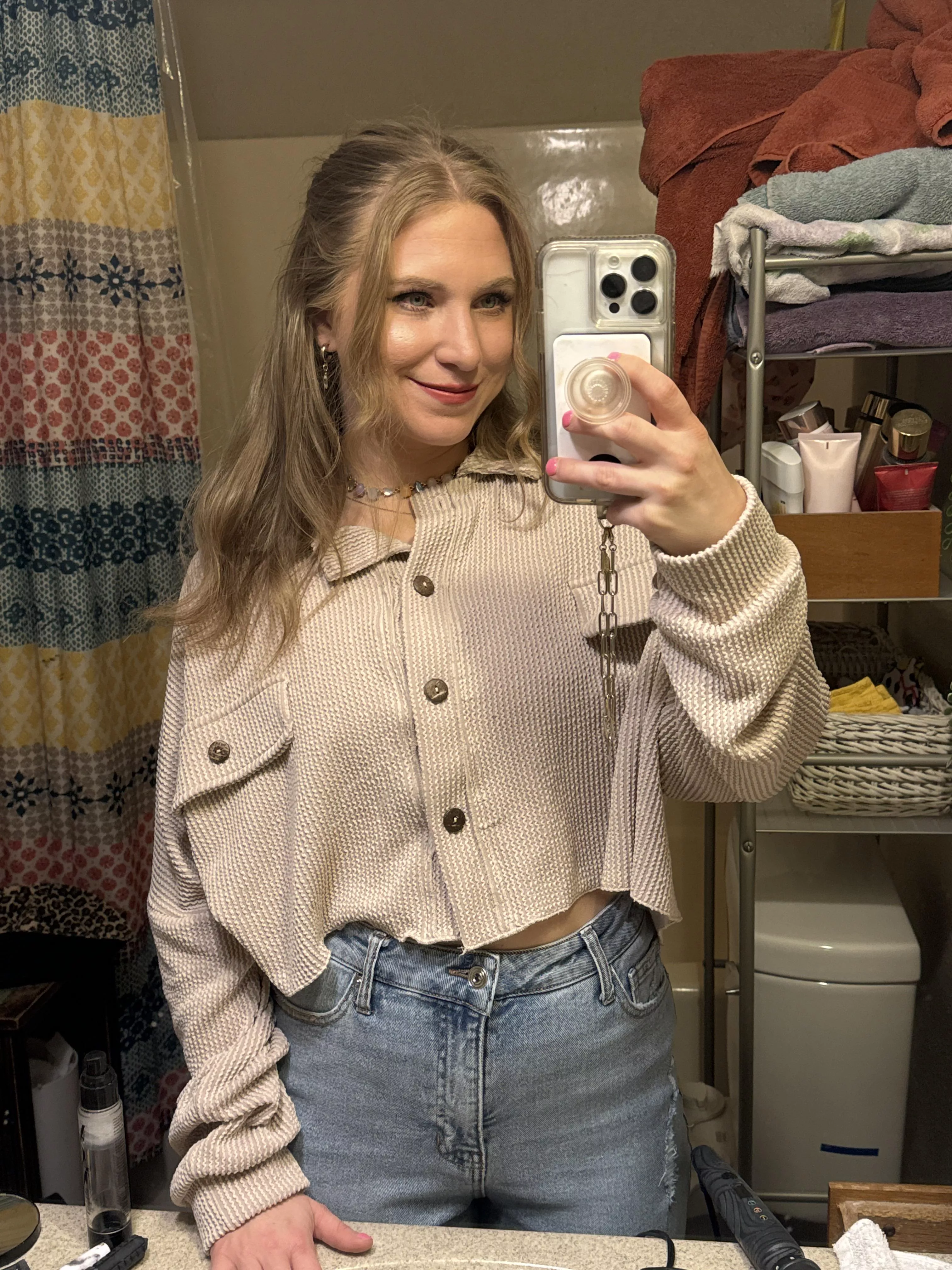 Tonight, I’m going to indulge in some self love ;) posted by Hallegoodgirlx