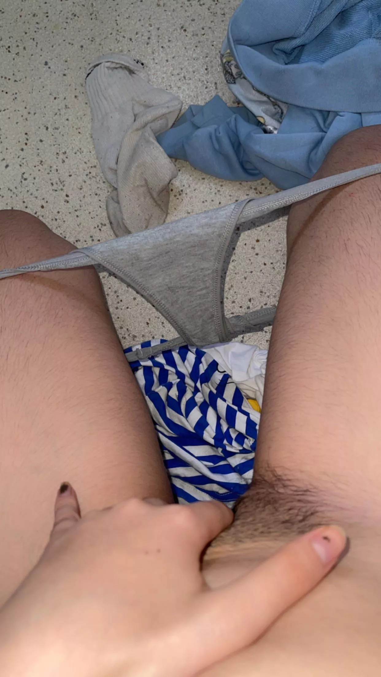 uh oh i made another mess posted by Thebenefitqueen