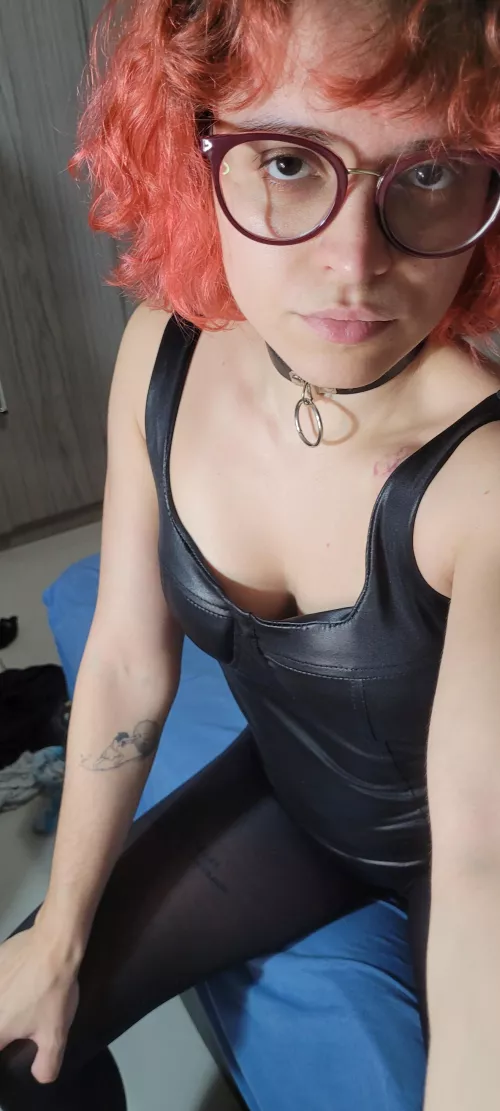 Unpopular opinion: sexy dommes can wear collars too by kim-impossiblex3