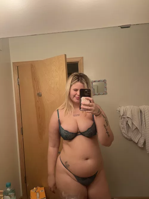 You think you can handle this? by wispy_girlwa