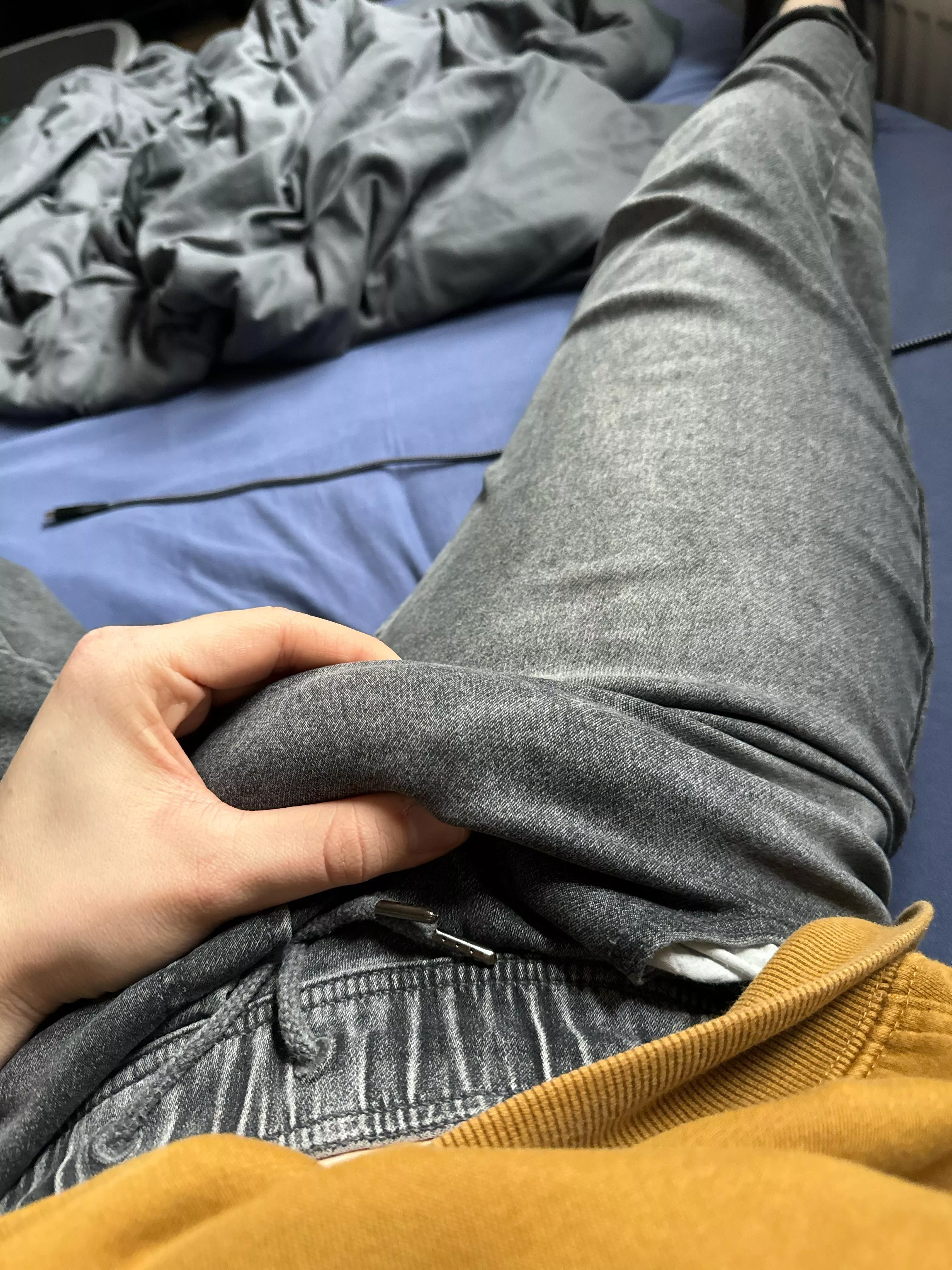 [22] Mal wieder horny\Once Again horny! posted by BerryFantastic5841