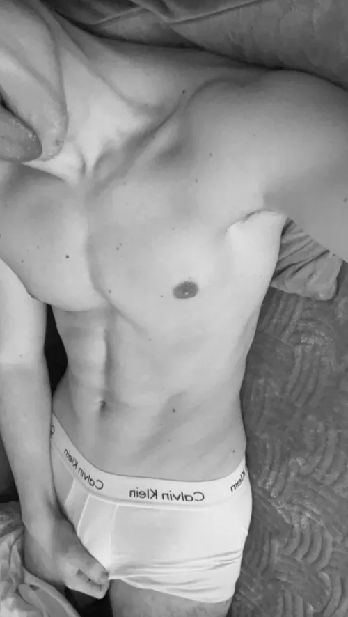 24 fit guy. Show me your white socks pls. Only fit or muscular guys. Snap: batica_gym99 by Batica_gym99