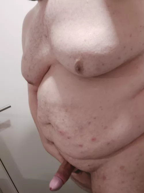 [28M] Should I let my hair grow? by GaryN77