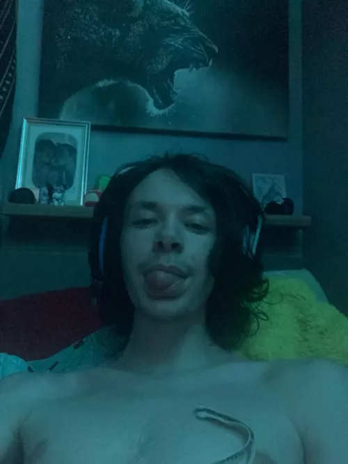 Anyone playing overwatch genshin or dead by daylight I play on ps5 ☺️ but can always discord call and cross play :) by Leather_Sherbert9568