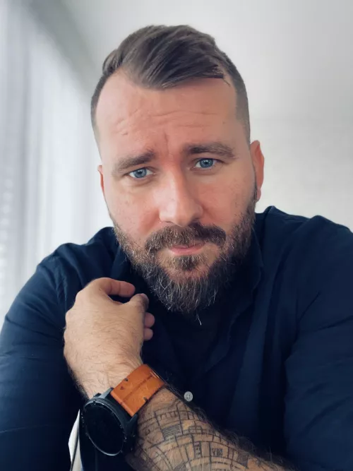 behind blue eyes…you will find me … by inkedW