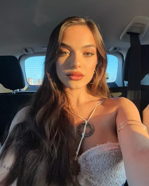 Big lips by NewUploader1