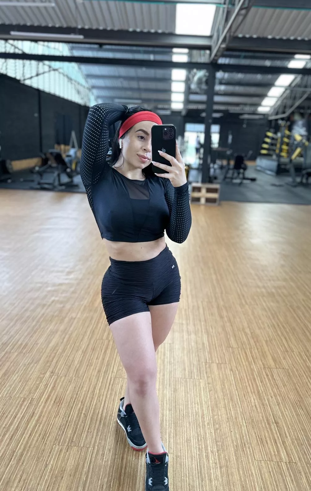 Camila Muscles posted by Harm-Urban654