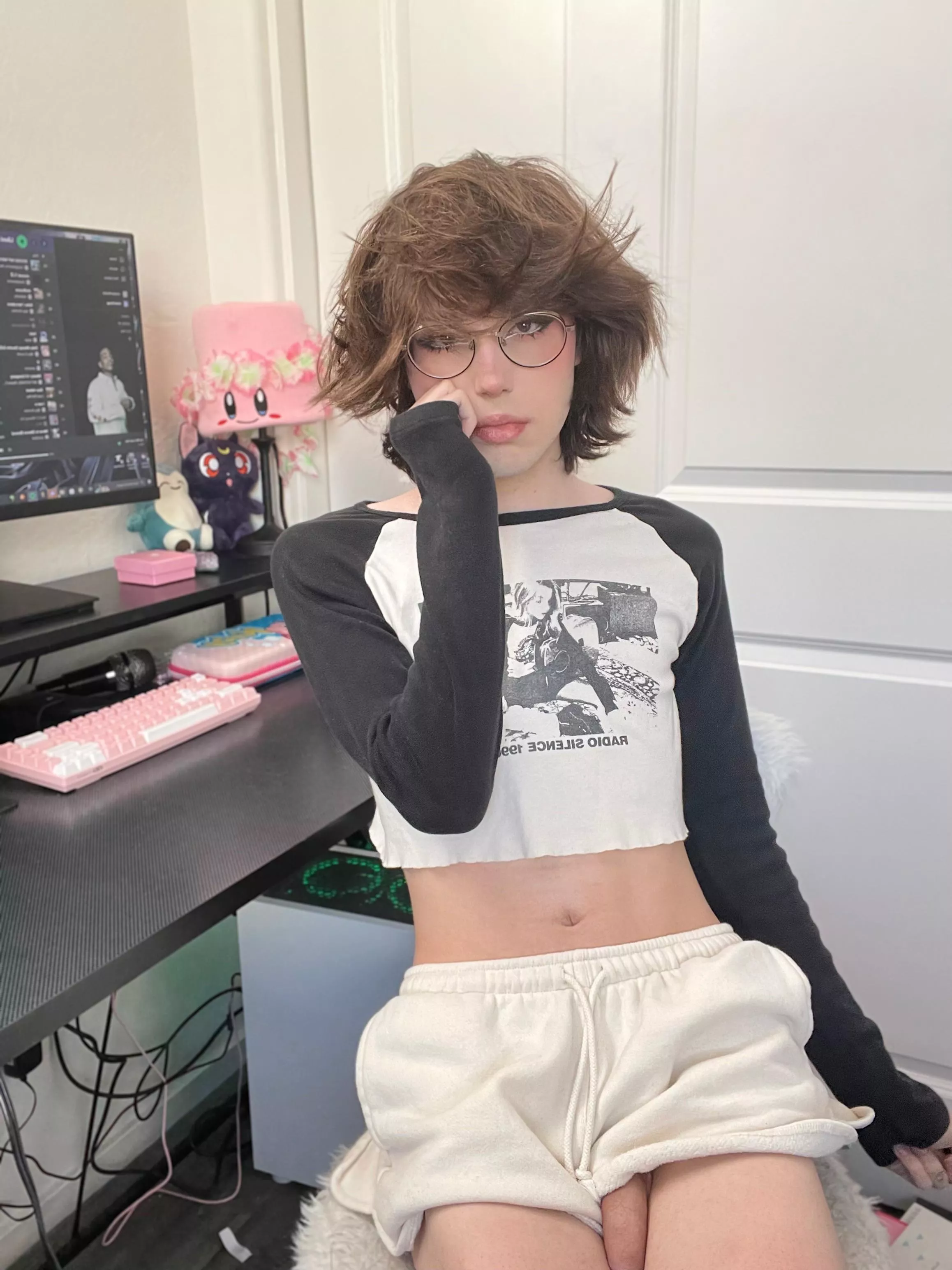 can i be your femboy gamer bf? 💕🍭 posted by bbykoda