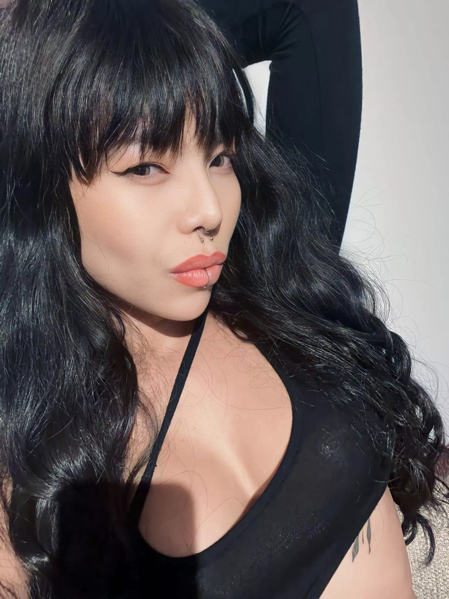 Can u resist the allure of my gaze? 😍 posted by essanirvana