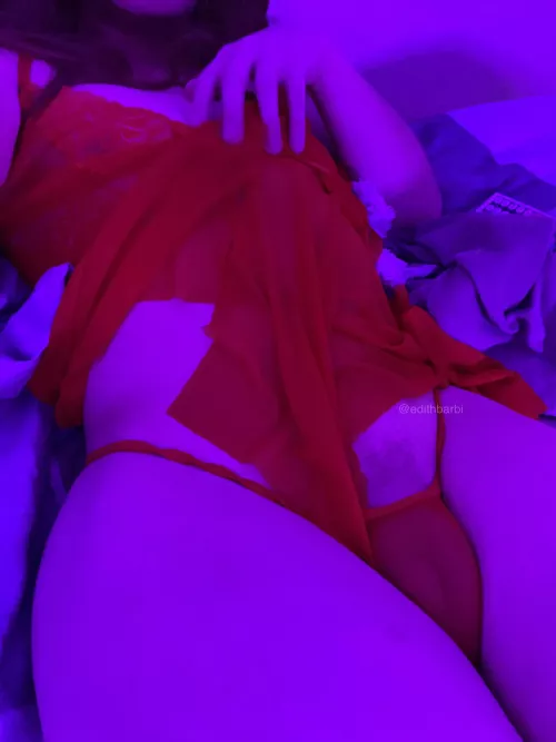 come over for some cuddles? 💕 by raweggeddy