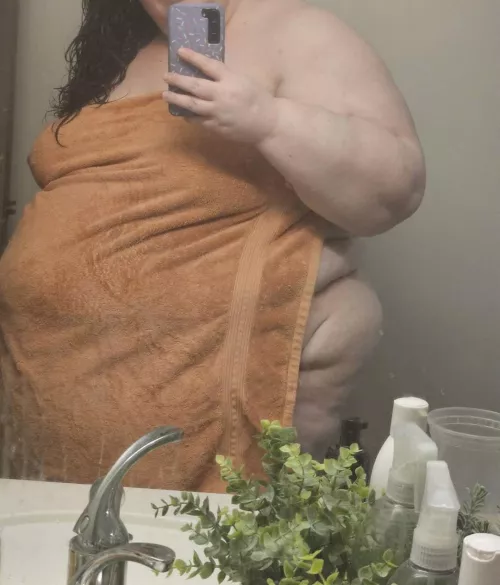 Come take it off me by goddesscurvyy