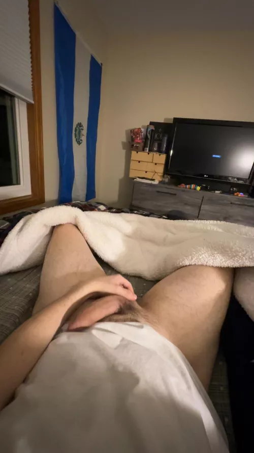 Cum help me out bro, I just finished leg day by HastaLuegoAmigo