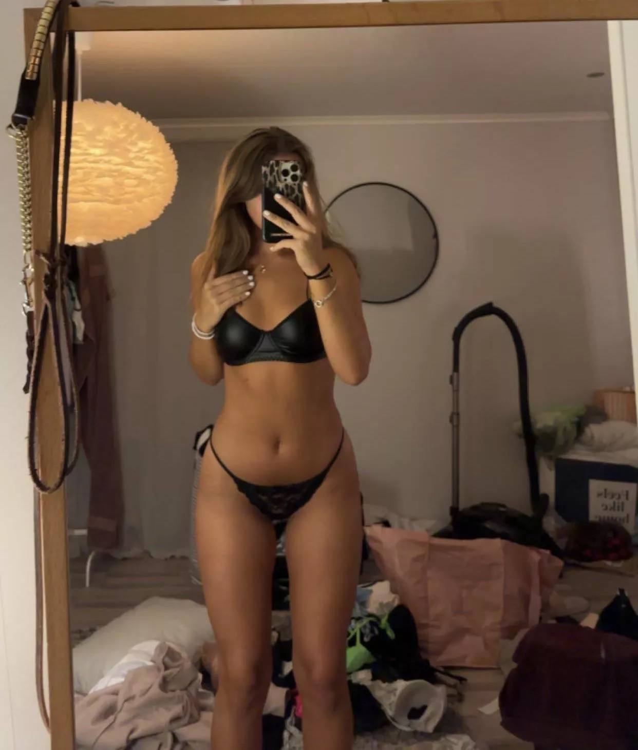 fuck im so horny🙈 posted by alleeeed