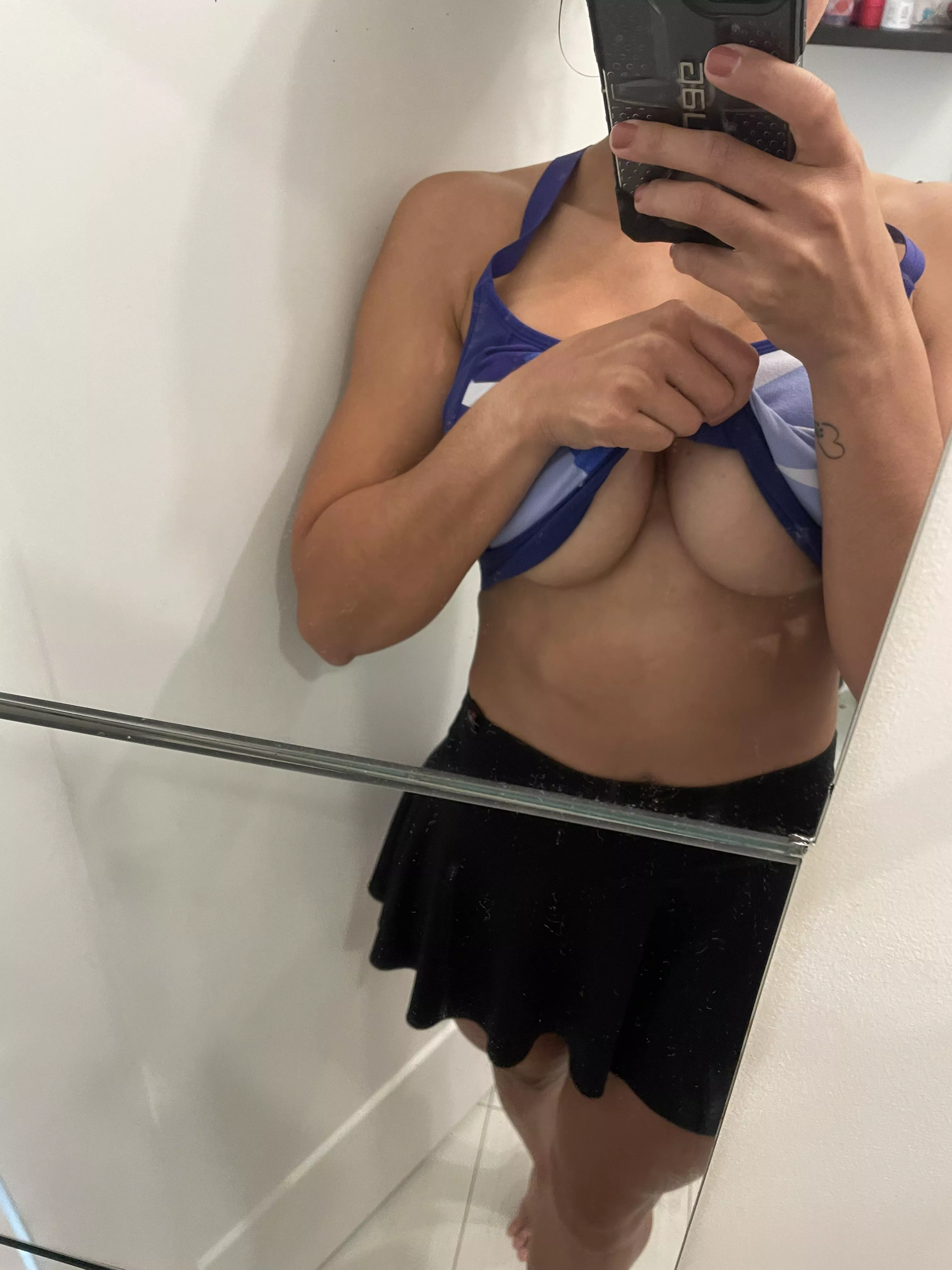 Good morning bby! Have an amazing day posted by saramiller2222