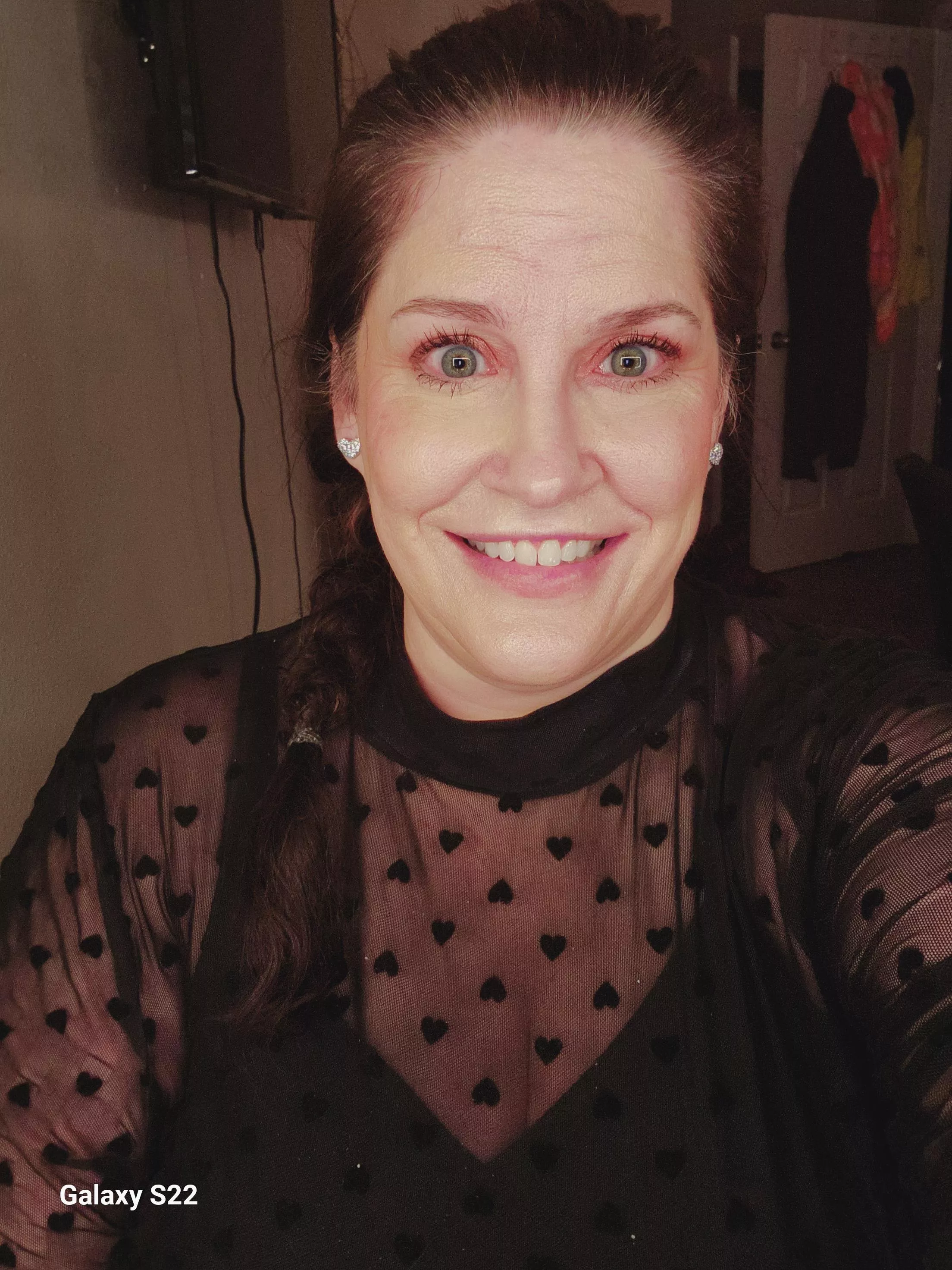 Happy Thursday ❤️ posted by Virgosapphire81