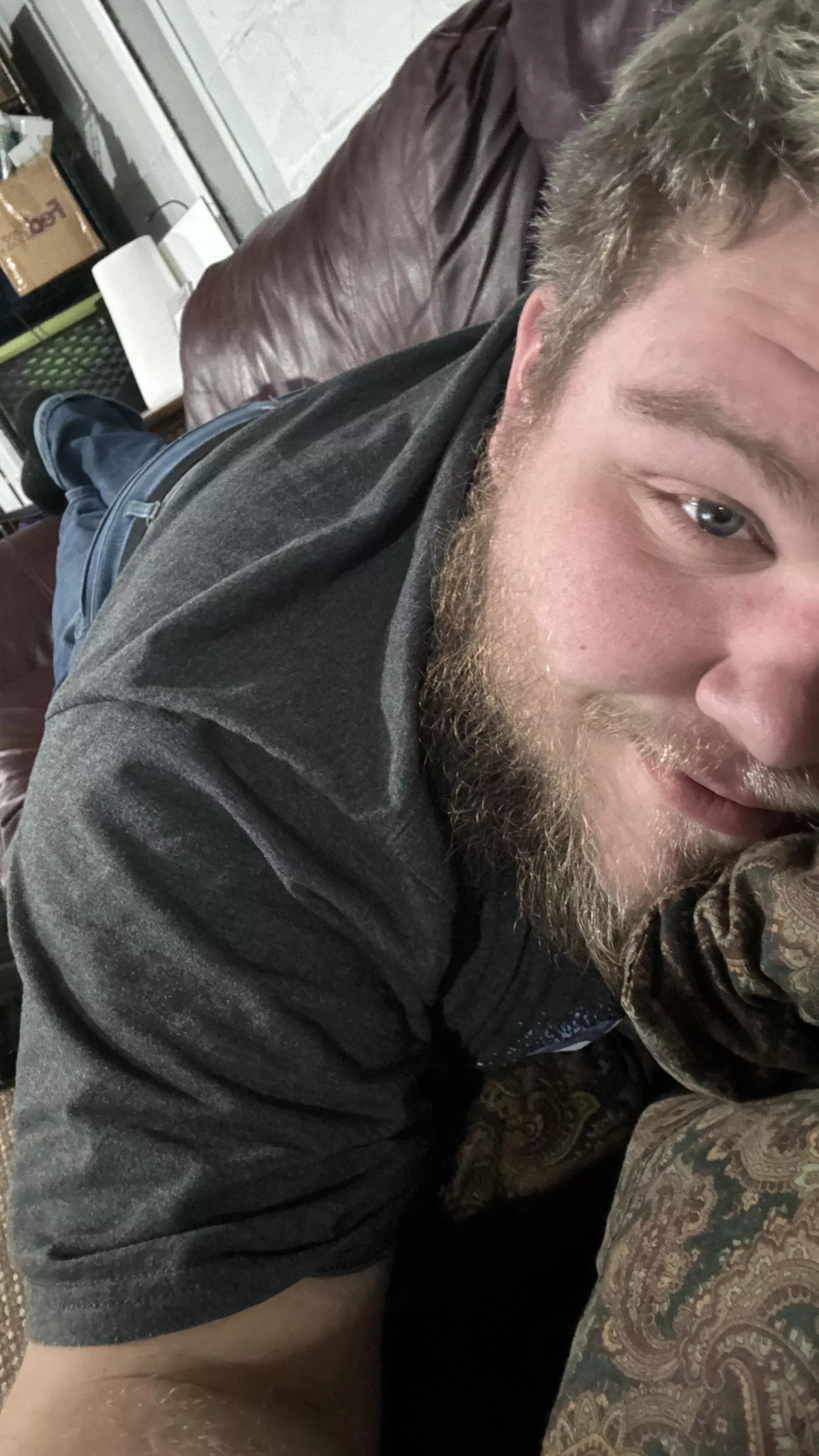 How’s every one this morning (31 m) posted by MouseComprehensive33