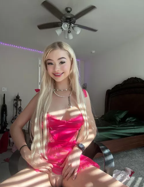 I personally don't like wearing panties by lustances