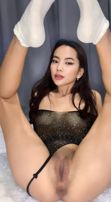 Just checking if my ex was right when he said my pussy lips are ugly posted by PehlwanGirl