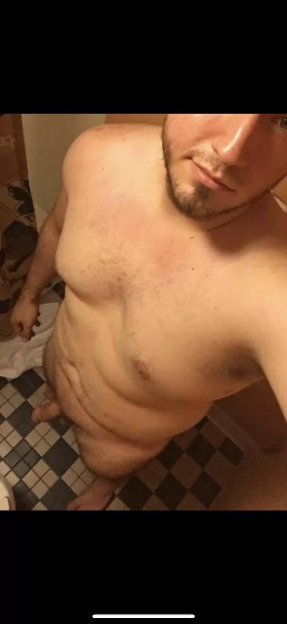 (M) 28 rate me? posted by Riskybiskit94
